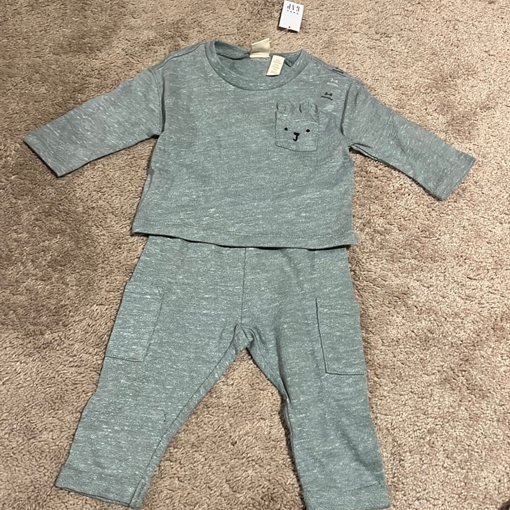 Baby gap set